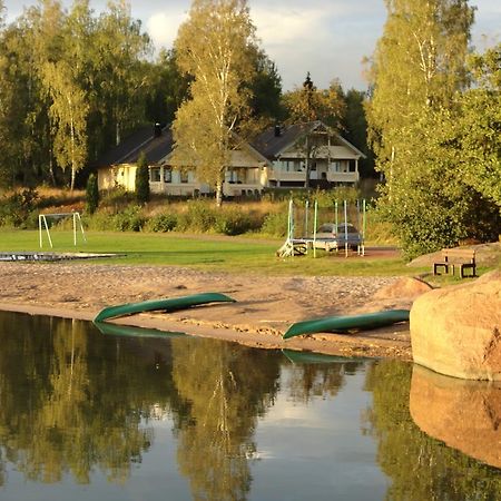Hjortoe Stugor & Stockhus Finstrom Oda fotoğraf