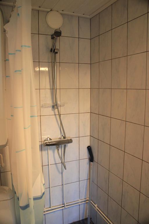 Hjortoe Stugor & Stockhus Finstrom Oda fotoğraf